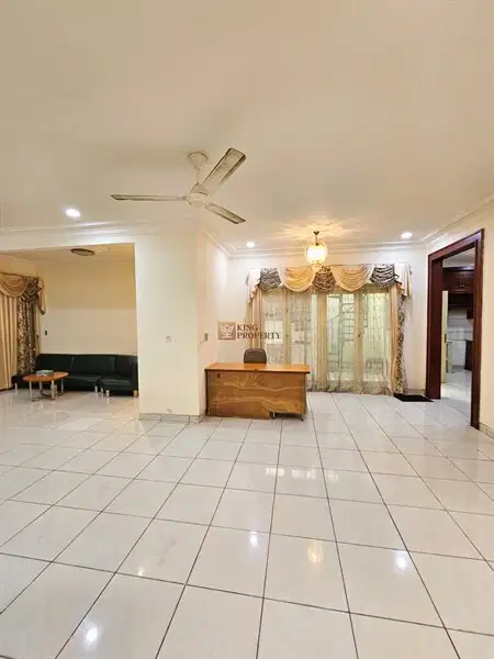 2-Story Furnished House in Kartini with Garden View