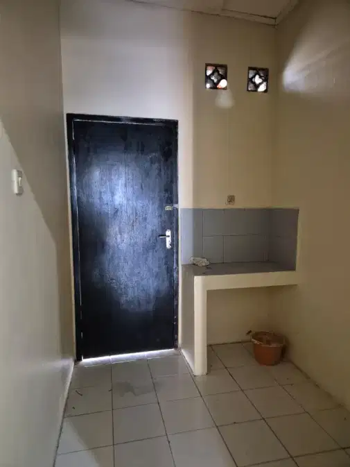 Monthly Family Rental with Multiple Sections, Strategic Location