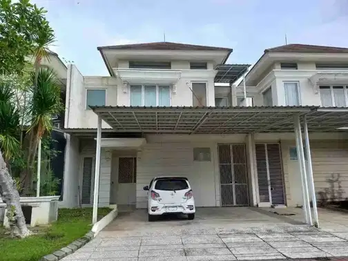 Eastcoast Park Pakuwon City Semi-Furnished House