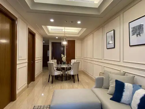 Luxurious 1BR Apartment with Pool in South Hills
