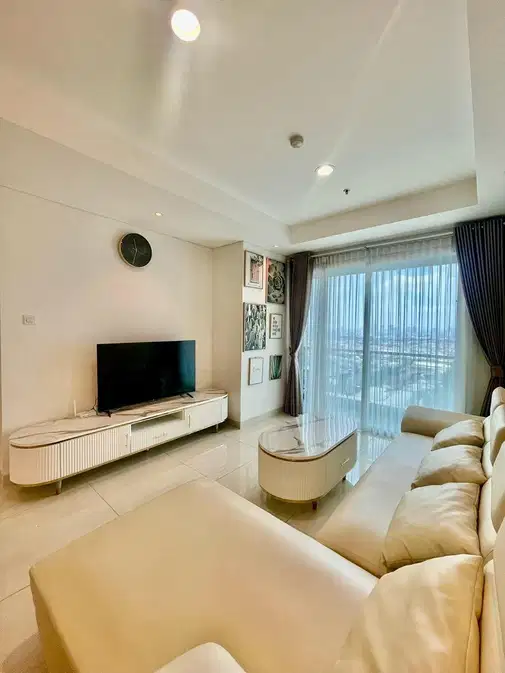 3 Bedroom Grand Madison Apartment - Fully Furnished and Ready to Move In