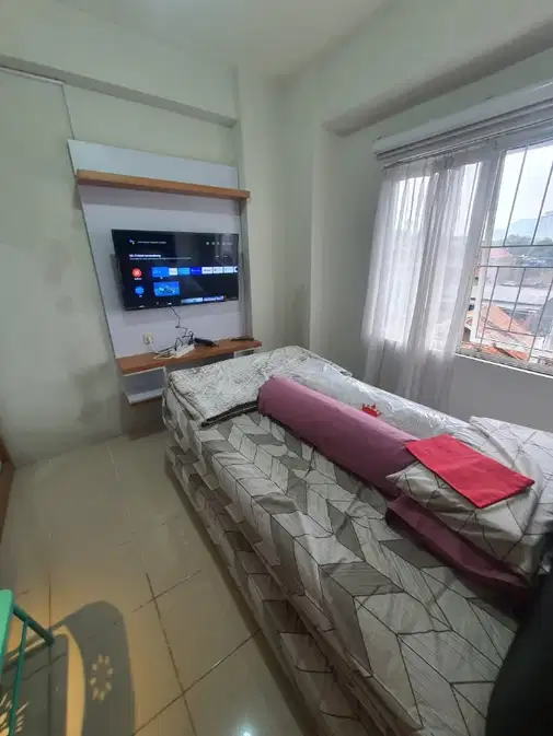 2 Bedroom Apartment with AC at Pinewood