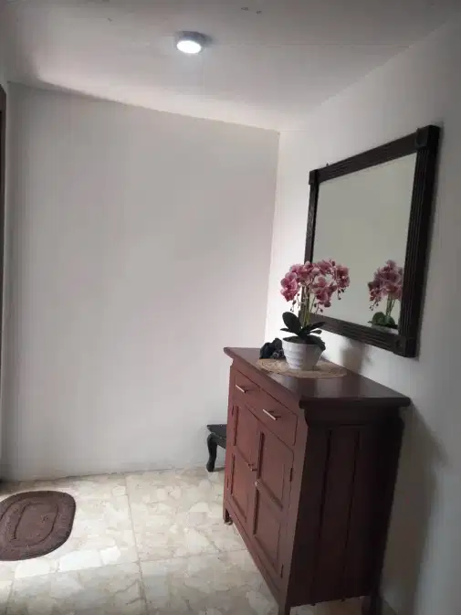 Furnished House in Quiet Residential Complex with 2-Car Carport