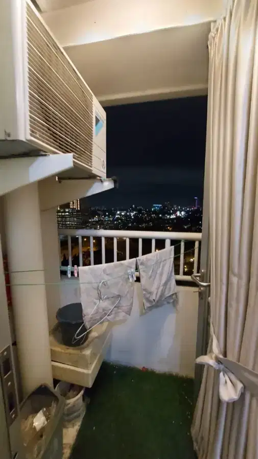 Modern Compact Apartment with City View