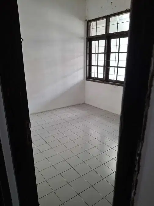 Ready to Move-In House in Taman Kopo Indah 1