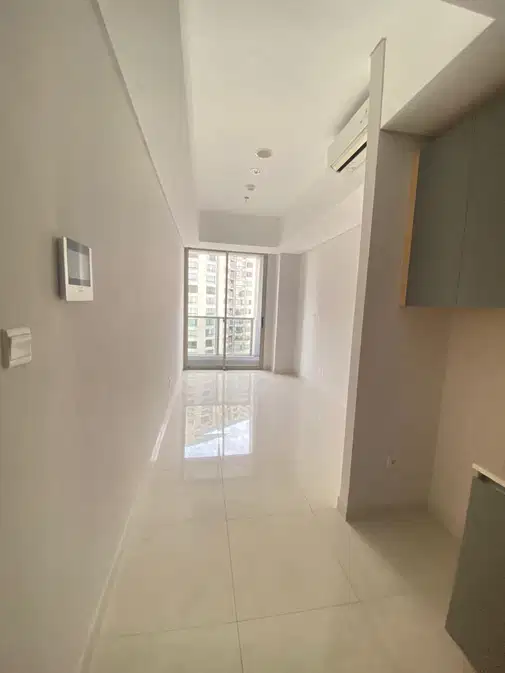 2BR Hook Unfurnished Apartment at Taman Anggrek Residences
