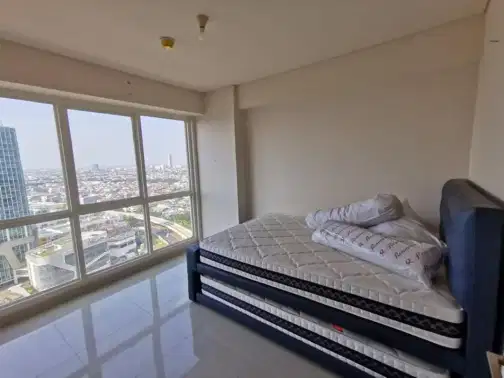 Semi-furnished Apartment with City View