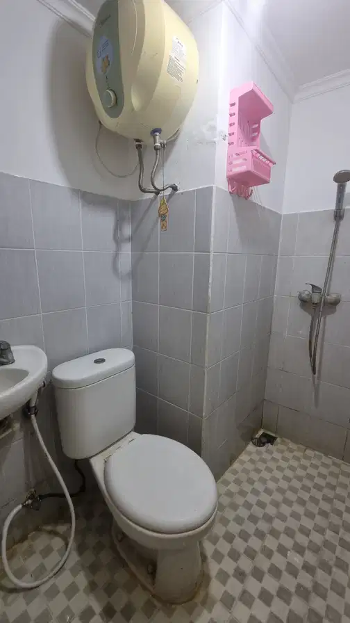1 Bedroom Apartment at Puncak Kertajaya with Pool View