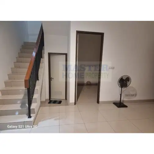 Spacious Property near Multiple Toll Access and Amenities