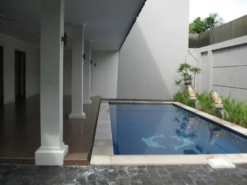 Дом в комплексе Kemang Inside - Просторная недвижимость с 4 спальнями