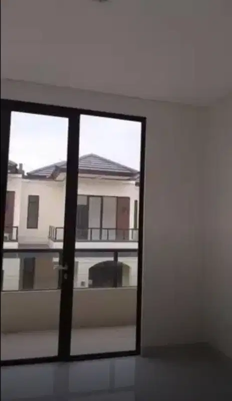 2-Story House in Cluster Enchanta Lavon, Suvarna Sutera