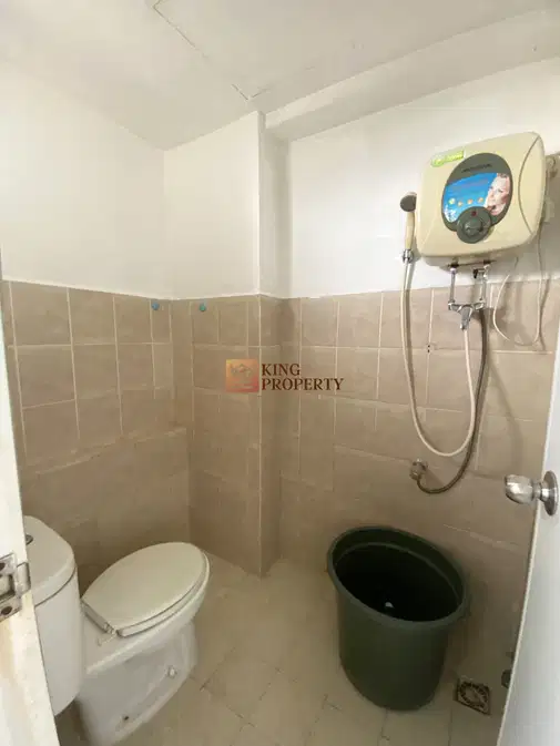 Green Bay Pluit 2BR Apartment with Pool View in North Jakarta