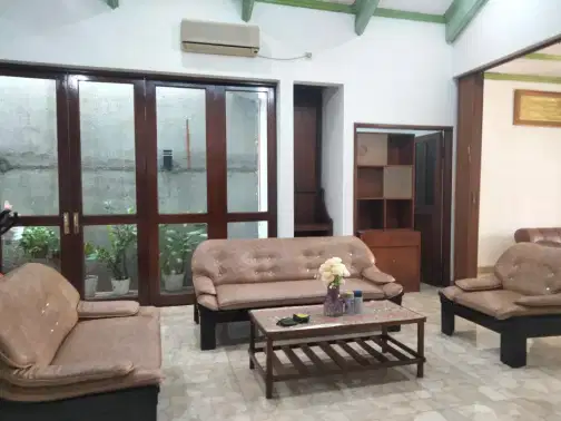 Furnished House in Quiet Residential Complex with 2-Car Carport