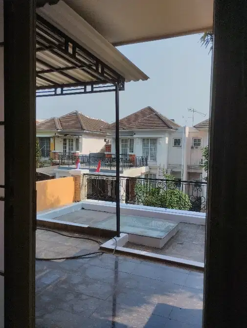 Modern House Near International School with Amenities