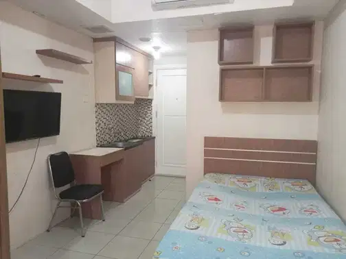 Compact Studio Apartment with Essential Amenities