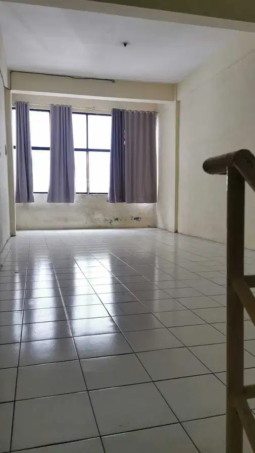 Желамбарда жалға берілетін үй - 3.5 қабат, 2 жұмана, 3 жуынатын бөлме