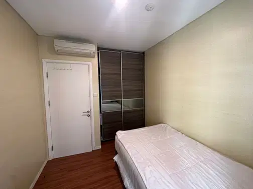 Parahyangan Residence Apartment - Pool View, 17th Floor, Fully Furnished
