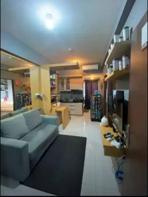 Furnished 2-Bedroom Apartment with Pool View