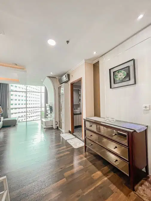 Spacious 2-Bedroom Apartment in Central Jakarta