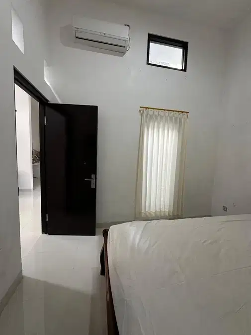 Corner House - Fully Furnished, Strategic Location in Pare City Center