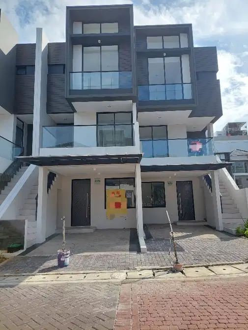 Modern 3-Bedroom House in Golf Island PIK