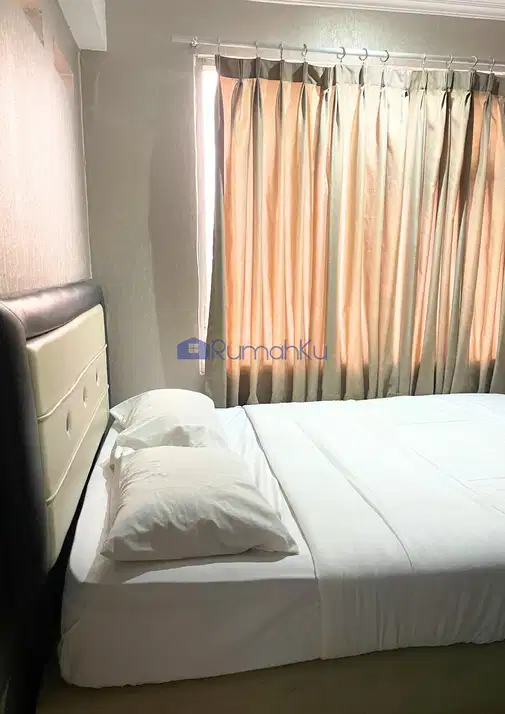 2 Bedroom Apartment with Free Monthly Laundry