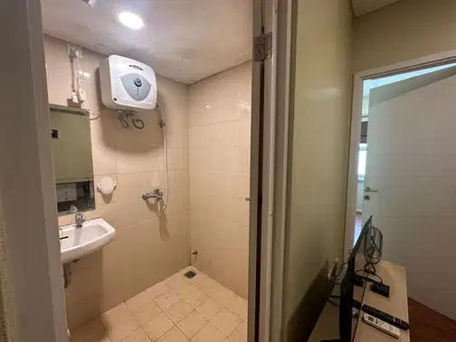 Parahyangan Residence Apartment - Pool View, 17th Floor, Fully Furnished