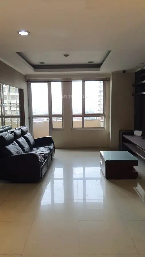 Апартаменты Paladian Tower C 4BR Этаж 18 R2074