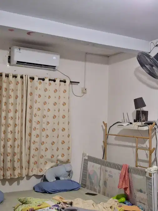 House in Taman Semanan Indah, Near Mall and Airport