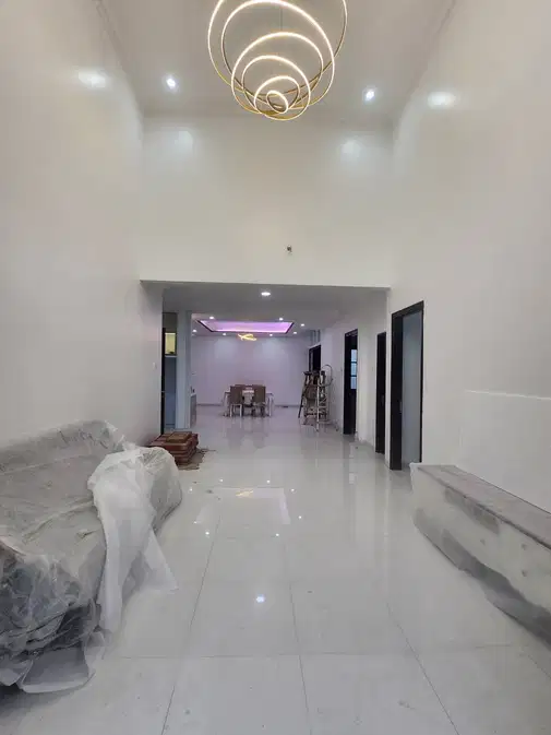 Newly Renovated Fully Furnished House in Quiet Cluster