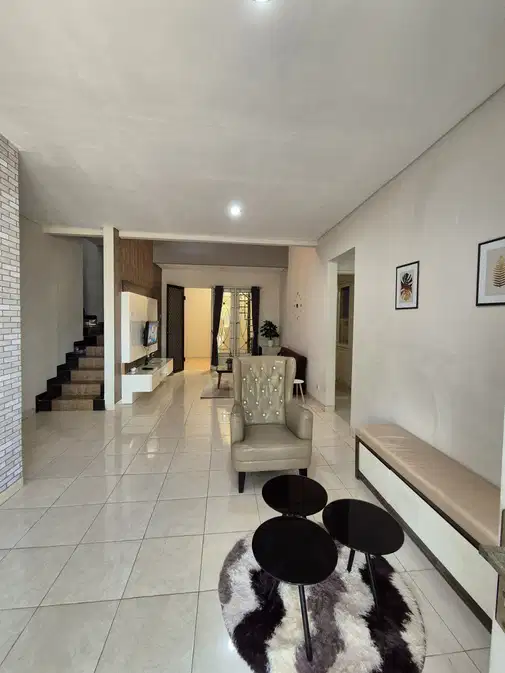 Pakuwon City Laguna Regency House - Furnished, Near Malls and Universities