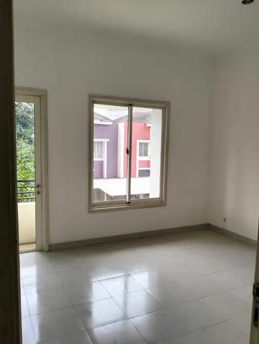 Modern, Well-Maintained Property Ready to Move In