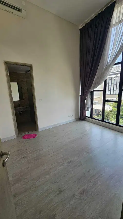 Modern 3-Bedroom House in Jakarta Garden City