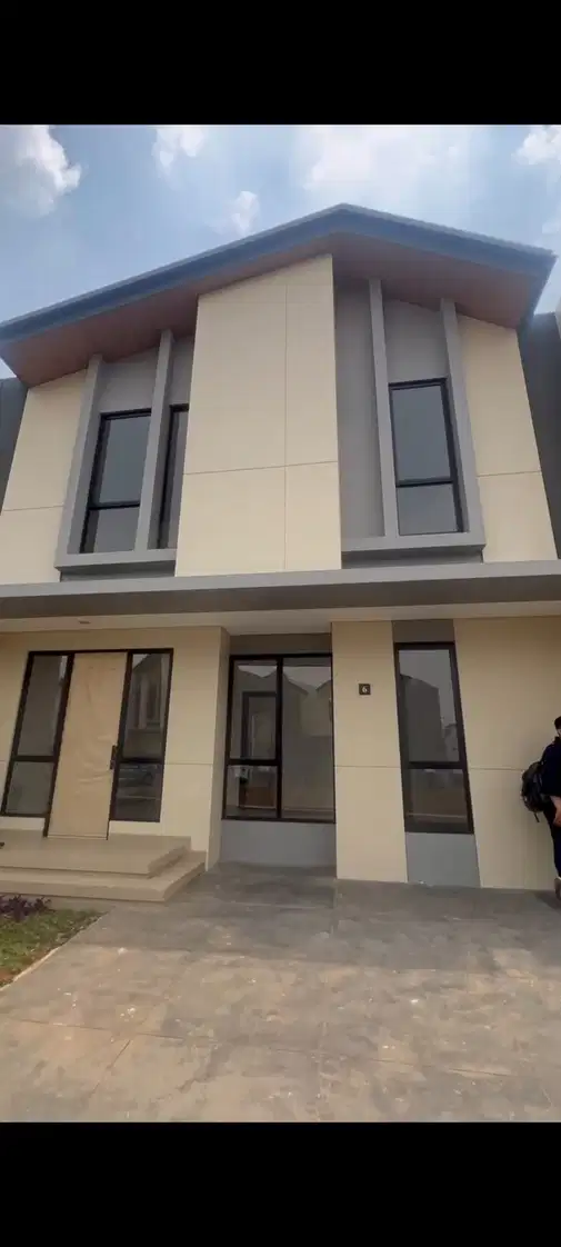 New House in Suvarna Sutera Pasar Kemis - 4 Bedrooms, 82m²