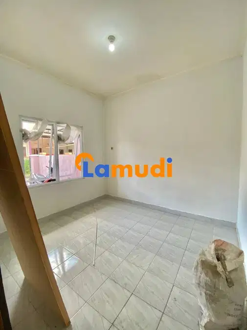 2-Bedroom House with Modern Renovation