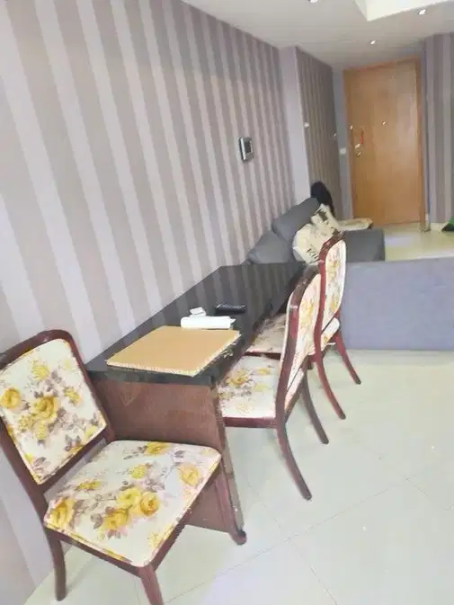 High Floor Apartment with Full Furnish at The Mansion