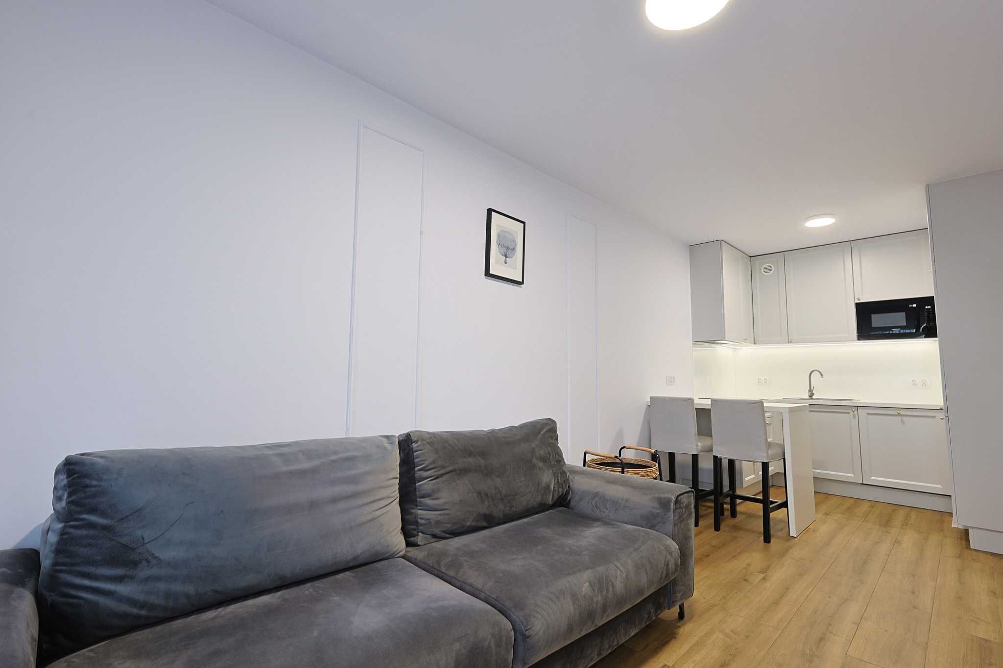 Олимпия Порттағы 44м² әдемі пәтер, терраса және автотұрақпен