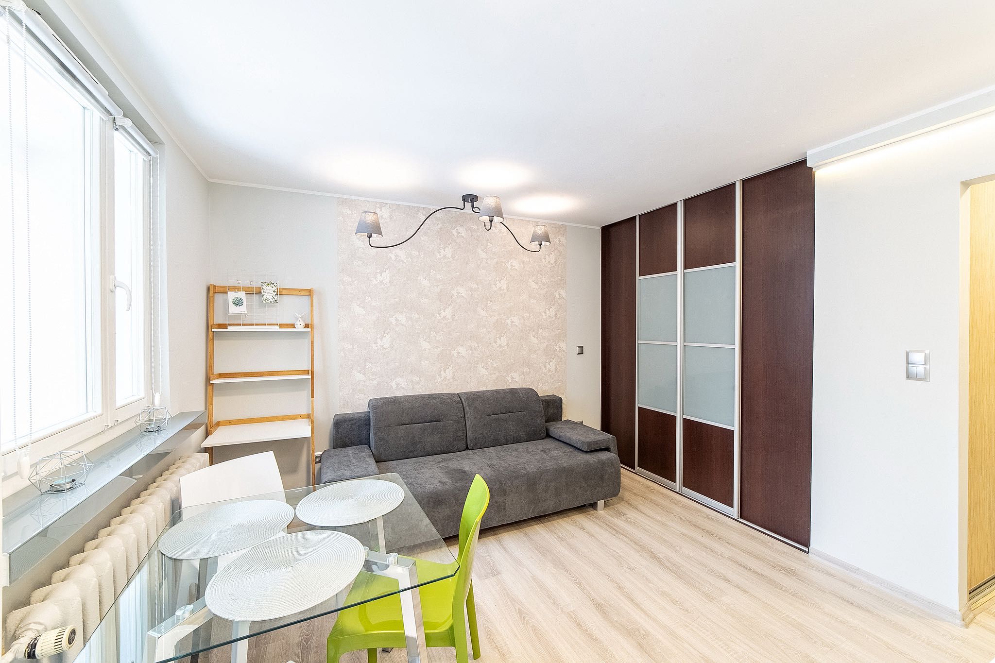 Cozy 1-Room Apartment in Katowice City Center with Excellent Amenities