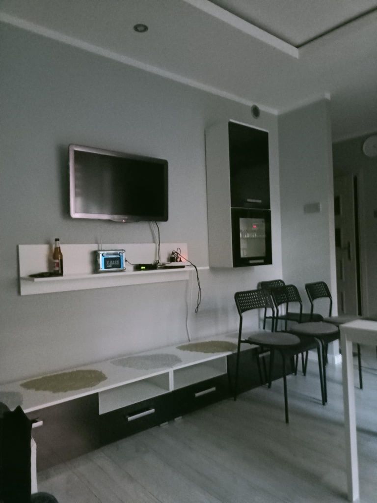 2-кімнатна квартира у Явожно, повністю мебльована, 36 м²