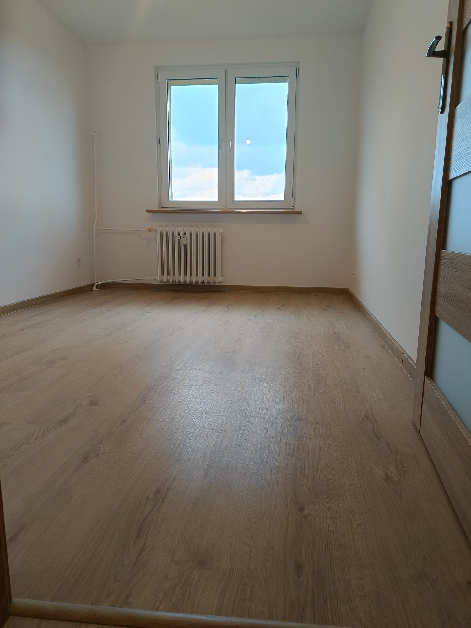 2-Room Apartment 45.5m² on Koszalińska Street, Freshly Renovated