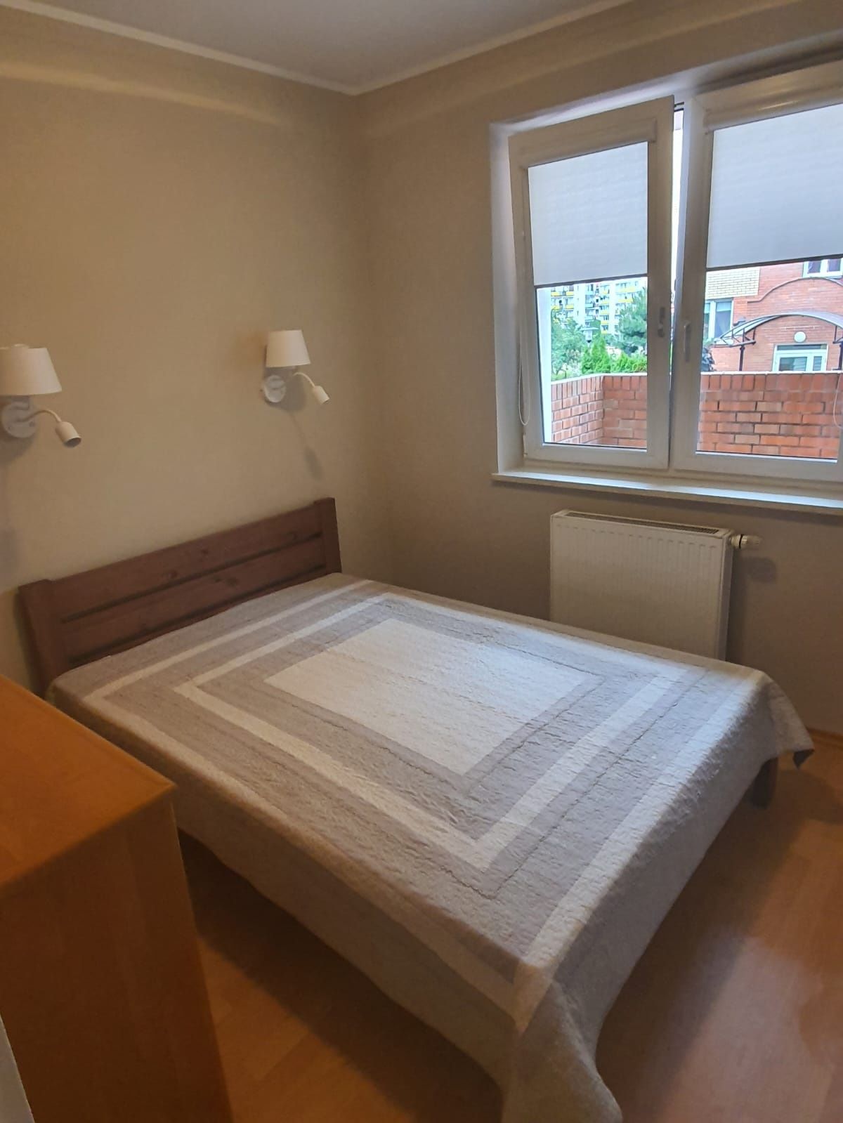 Modern 2-Bedroom Apartment with Balcony in Monitored Complex