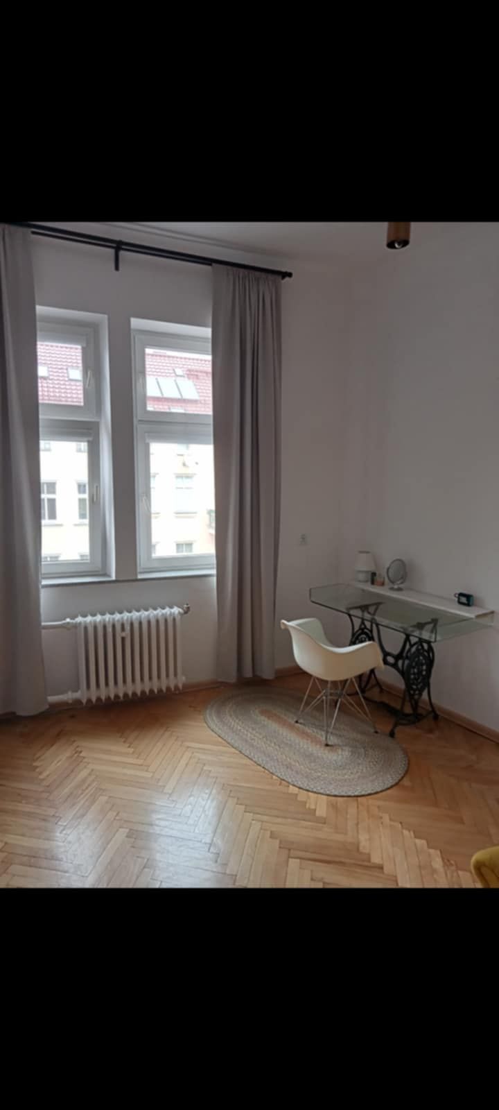 Spacious 40m² Studio Apartment in City Center