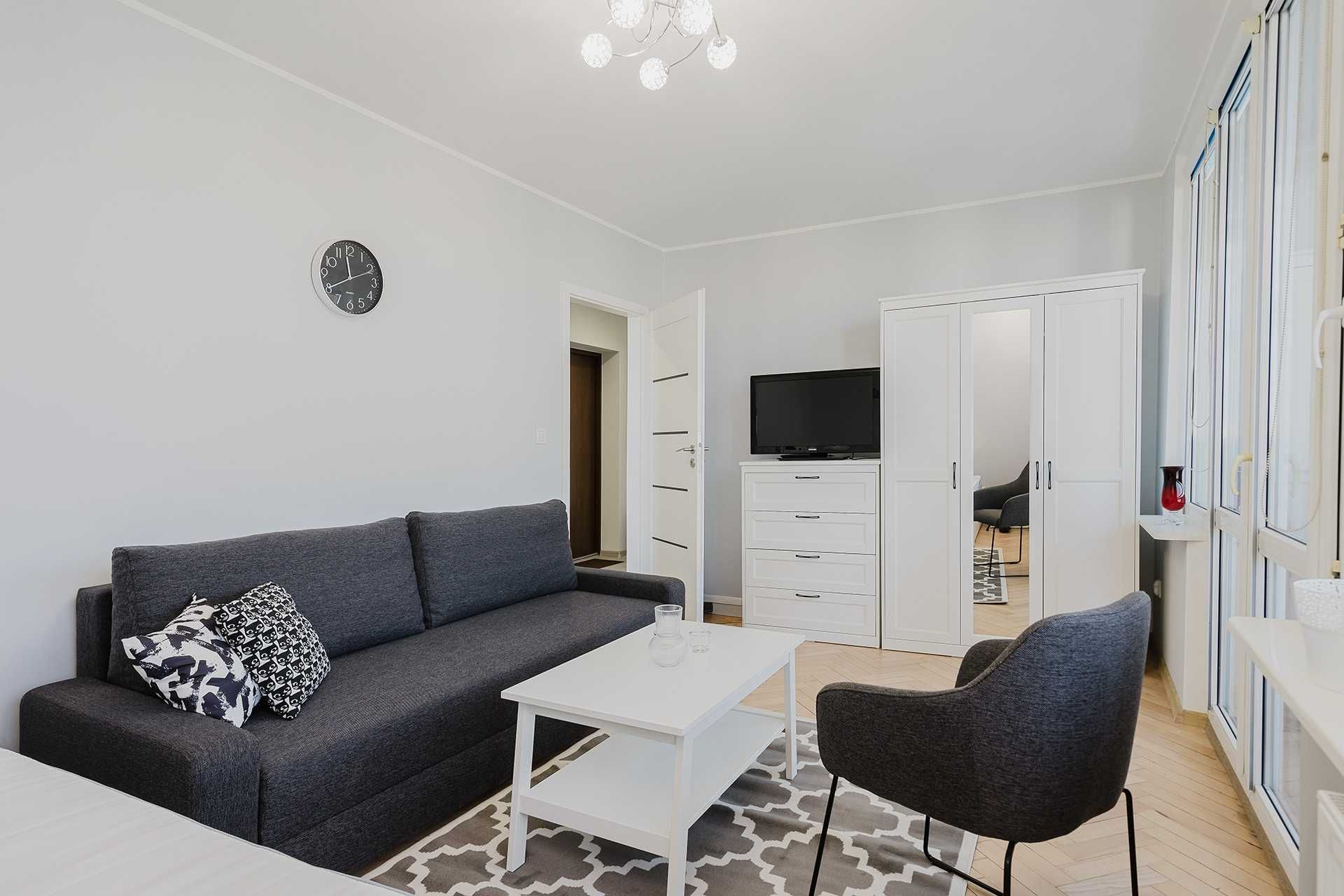 Modern 2-Bedroom Apartment in Central Wrzeszcz