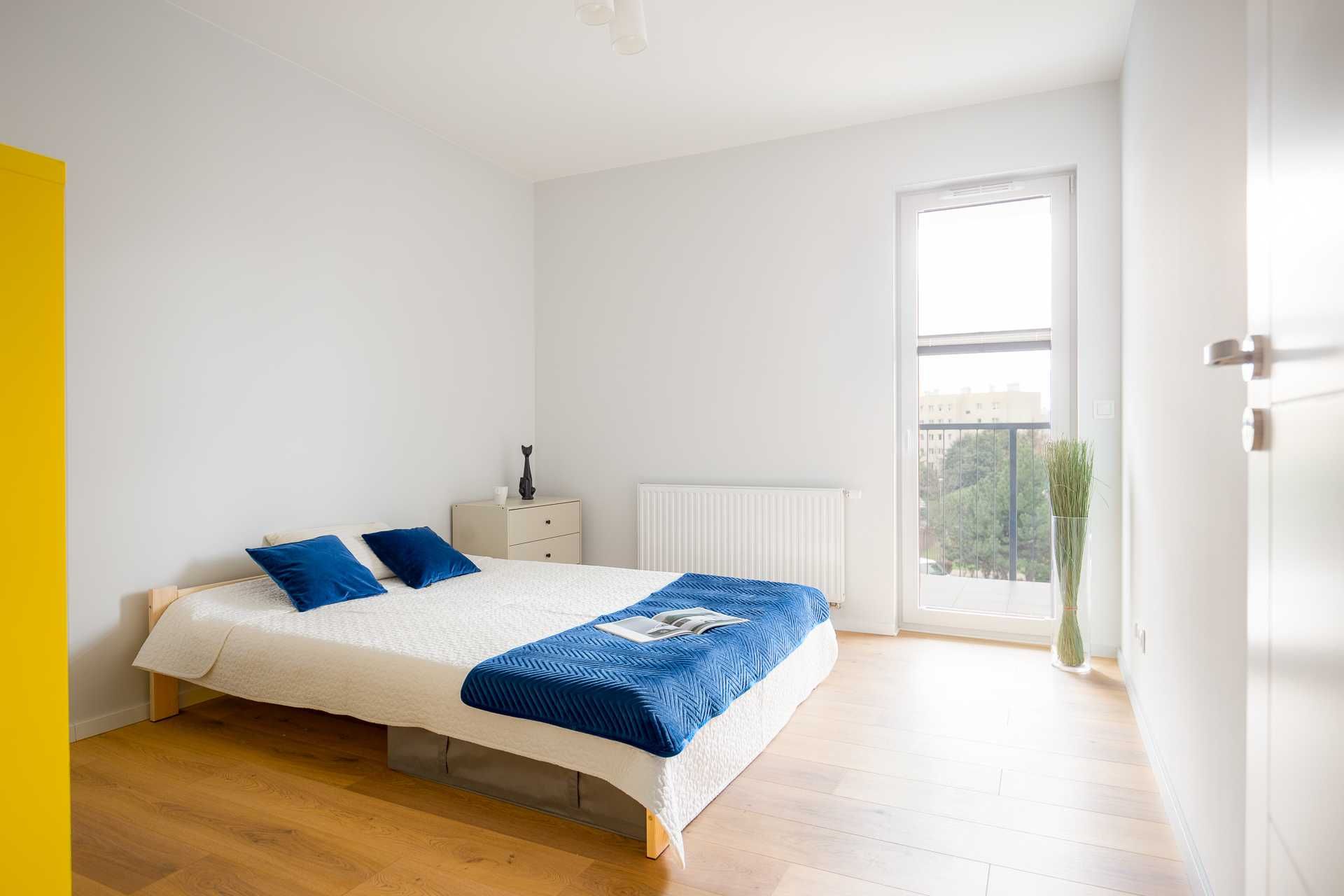 2-Room Apartment in Gocław, Near Promenada Shopping Center
