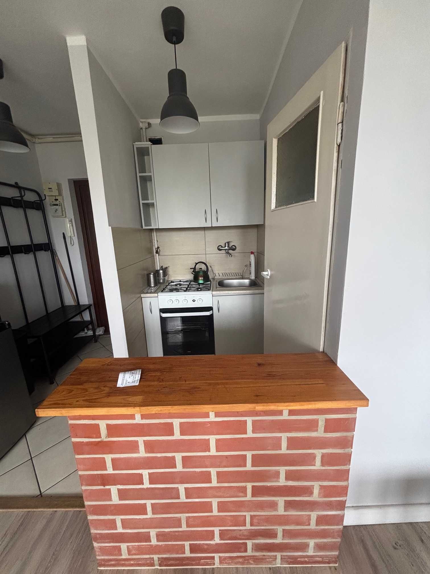 Sunny 25m² Studio Apartment in Central Location near Galaxy Shopping Center