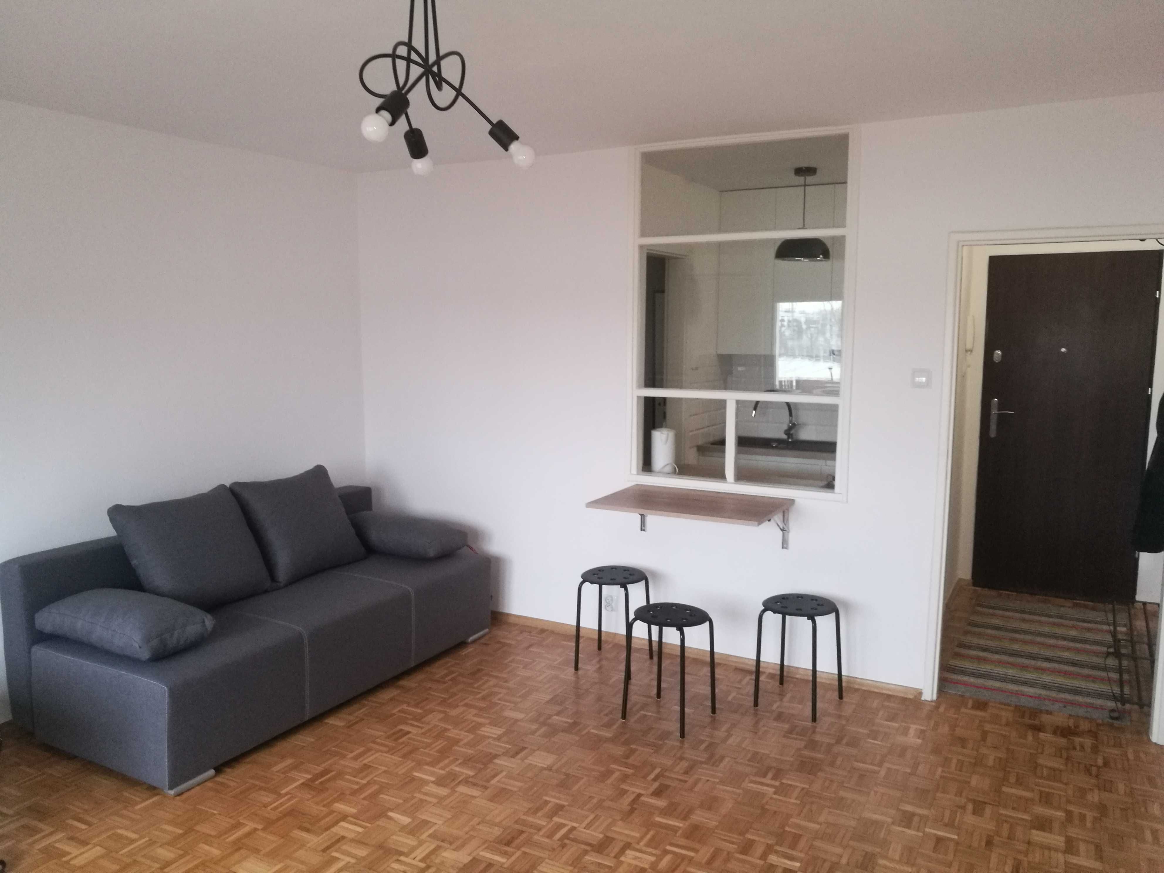 Renovated 30m2 Studio Apartment with Modern Kitchen