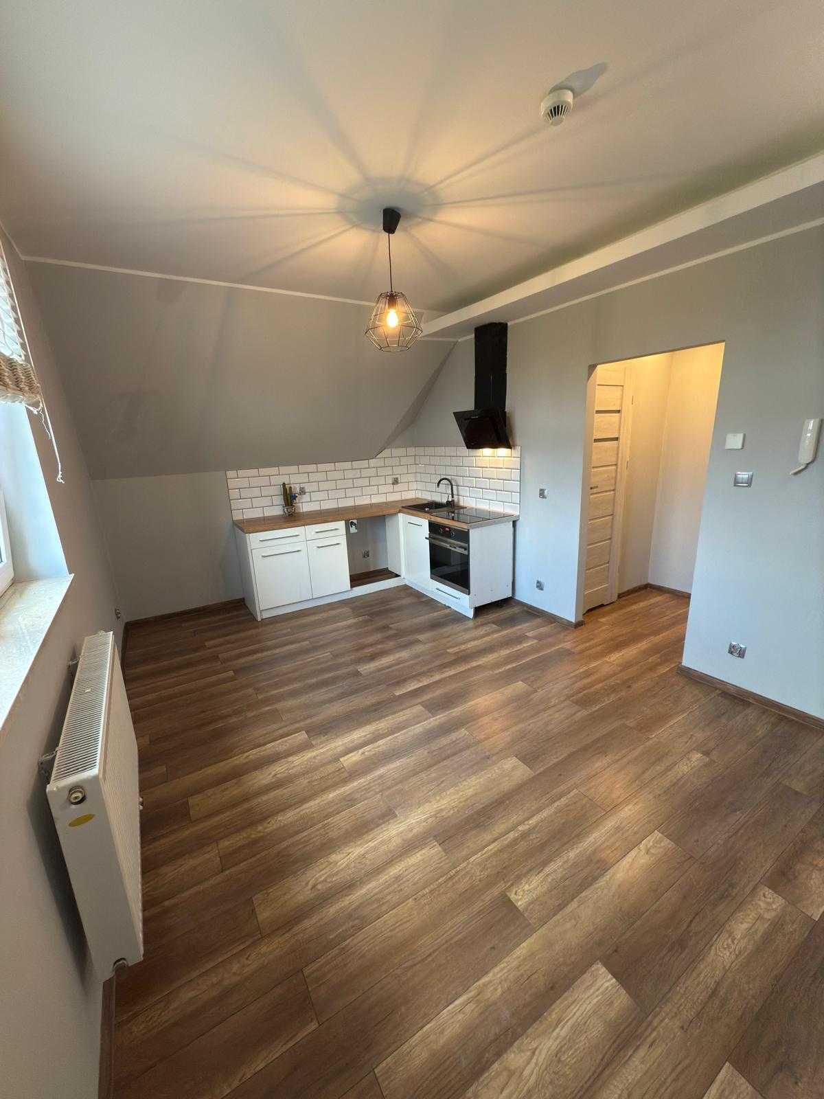 Modern Studio Apartment with Fully Equipped Kitchen