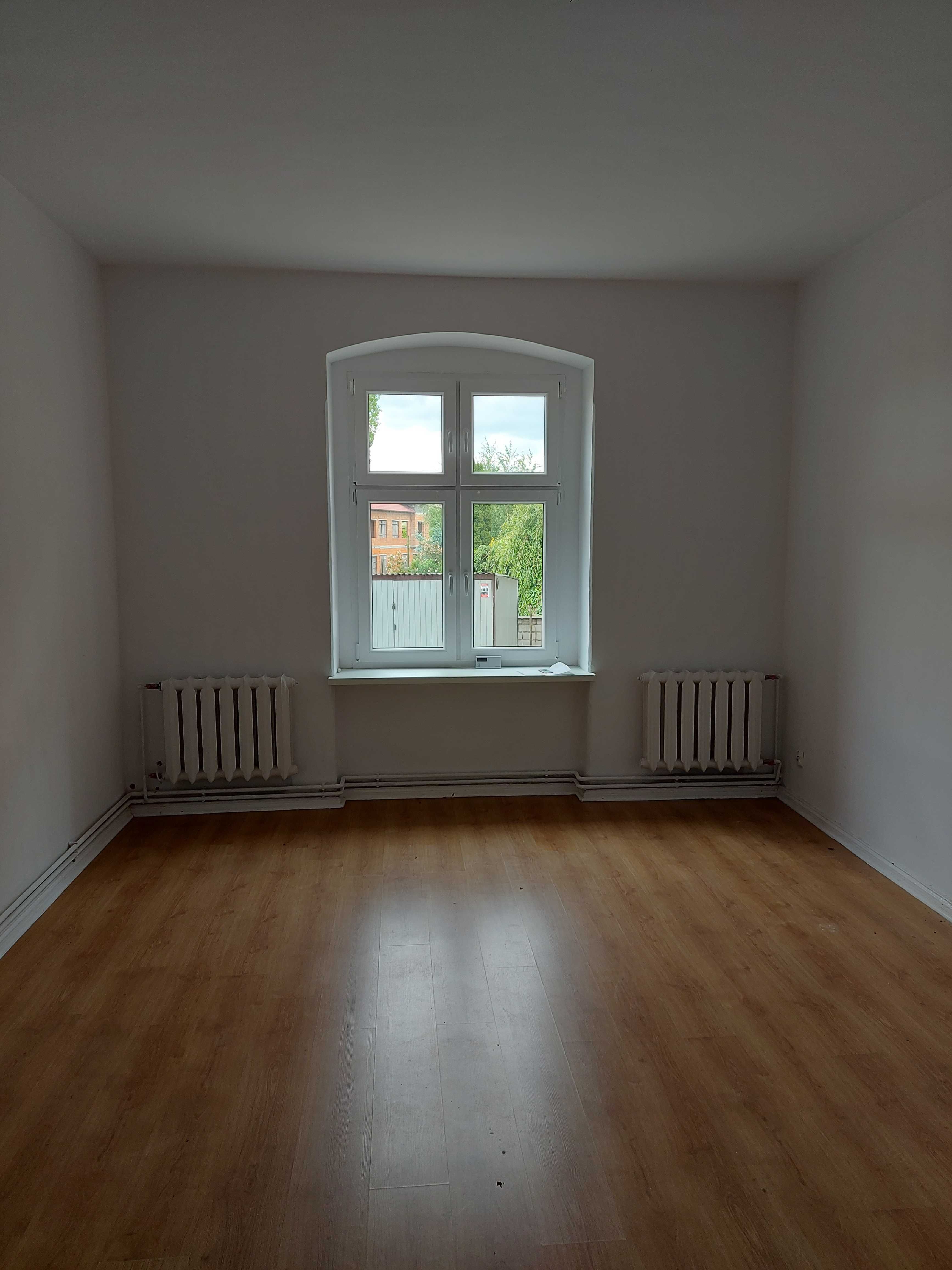 4-Room Apartment in Wągrowiec City Center - Ideal for Family