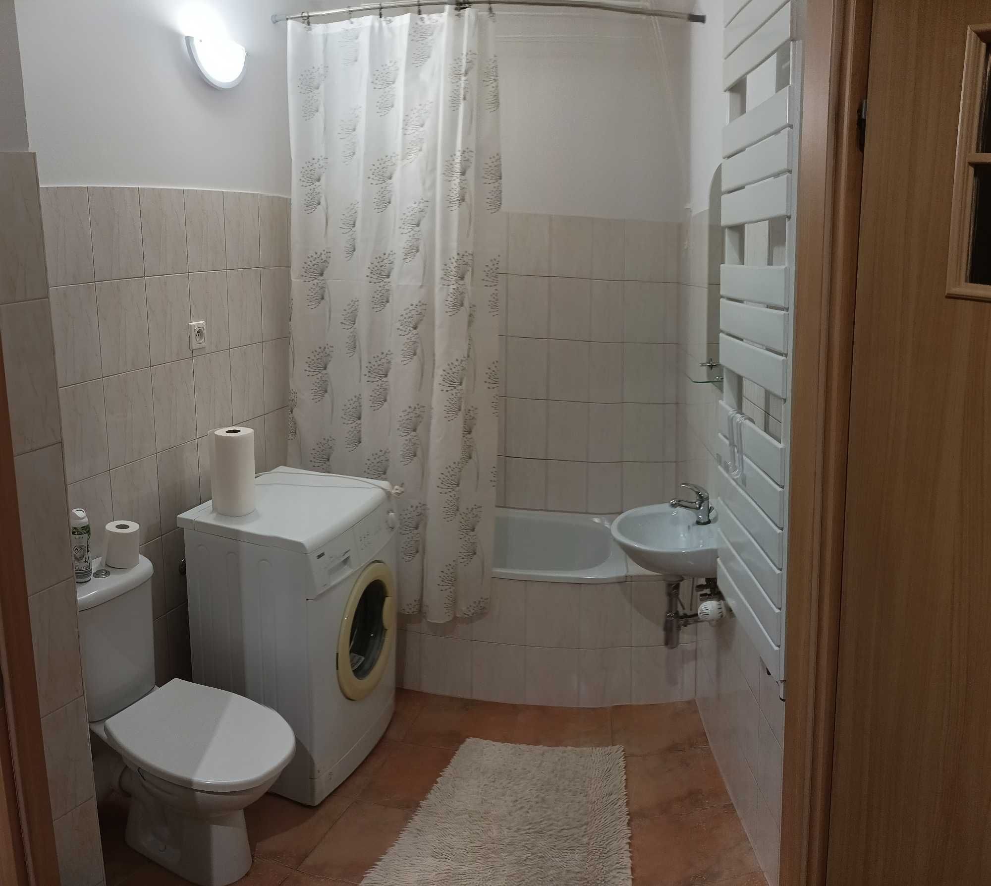 2-Room Apartment near Polytechnic and University
