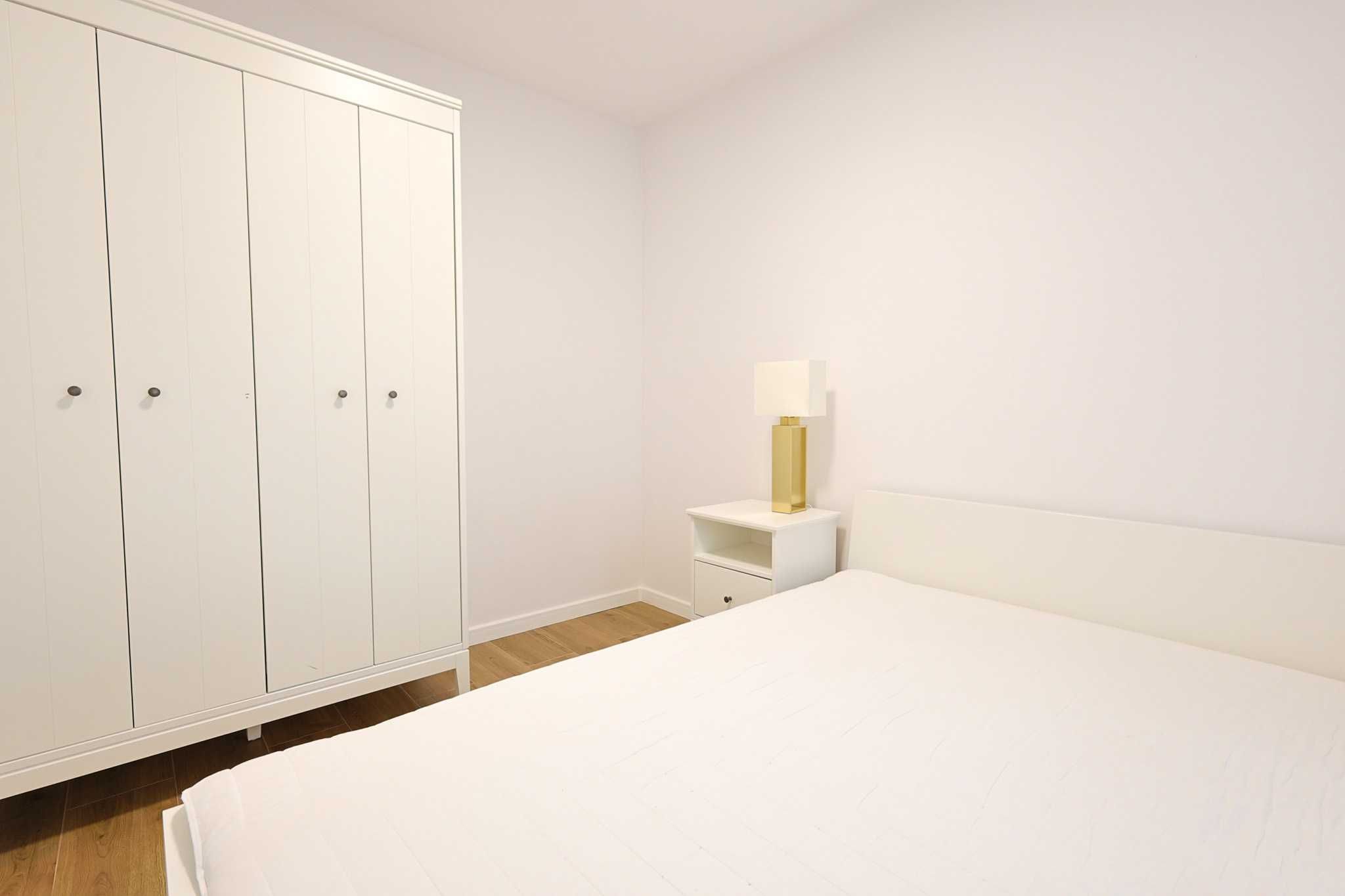 Олимпия Порттағы 44м² әдемі пәтер, терраса және автотұрақпен